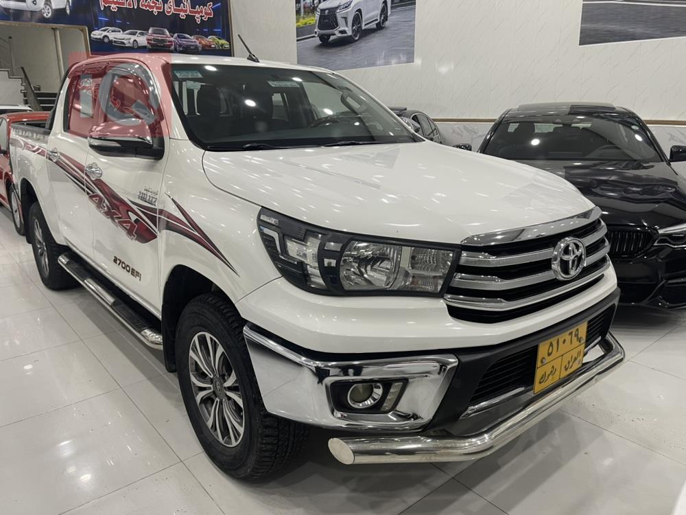 تويوتا هايلوكس